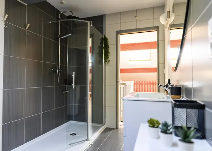 Le Cocon Signature, Vue Etang & Parking *